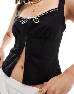 Bershka Contrast Piping Corset Top In Black And White For Women -Chic Maze Sales 206522808 4