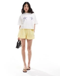 Bershka Star Print Oversized T-shirt In White For Women -Chic Maze Sales 206719909 3
