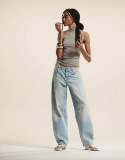 Bershka Baggy Balloon Leg Jeans In Light Dirty Wash Blue For Women