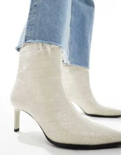 Bershka Pointed Toe Kitten Heeled Ankle Boots In White Croc For Women -Chic Maze Sales 207358115 4