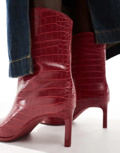 Bershka Pointed Toe Kitten Heeled Ankle Boots In Red For Women -Chic Maze Sales 207358134 2