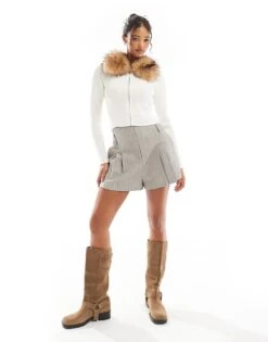 Bershka Faux Fur Collar Zip Up Knitted Top In Ecru For Women -Chic Maze Sales 207590848 4