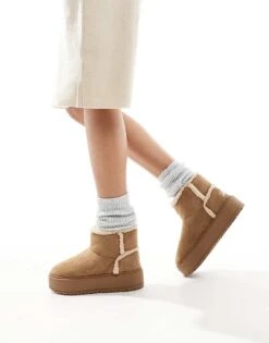 Bershka Shearling Trim Cosy Boots In Beige For Women -Chic Maze Sales 207661342 1 beige 1