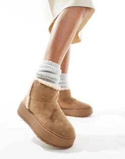 Bershka Shearling Trim Cosy Boots In Beige For Women -Chic Maze Sales 207661342 4