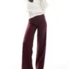 Bershka Wide Leg Tailored Trousers In Burgundy For Women -Chic Maze Sales 207829414 1 burgundy