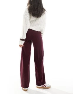 Bershka Wide Leg Tailored Trousers In Burgundy For Women -Chic Maze Sales 207829414 5