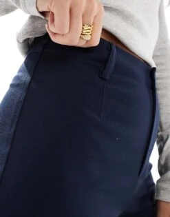 Bershka Wide Leg Tailored Trousers In Navy For Women -Chic Maze Sales 207829495 2