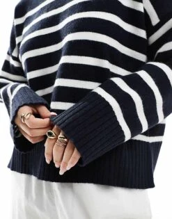 Bershka Chunky Crew Neck Jumper In Navy & Ecru Stripe For Women Navy -Chic Maze Sales 207932422 4
