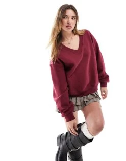 Bershka V-neck Sweatshirt In Burgundy For Women -Chic Maze Sales 208056785 1 burgundy 1