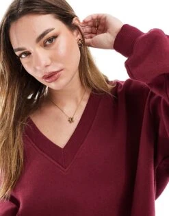 Bershka V-neck Sweatshirt In Burgundy For Women -Chic Maze Sales 208056785 2