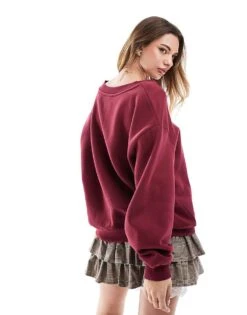 Bershka V-neck Sweatshirt In Burgundy For Women -Chic Maze Sales 208056785 3