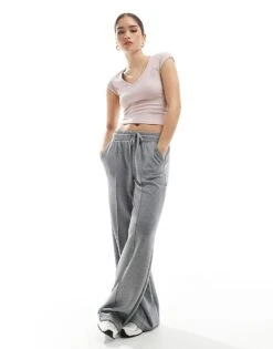 Bershka V-neck Baby Tee In Pink For Women -Chic Maze Sales 208142204 2