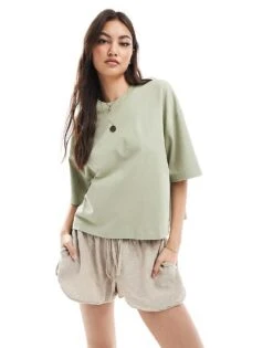 Bershka Boxy Fit Oversized Tee In Khaki For Women -Chic Maze Sales 208289564 1 khaki 1