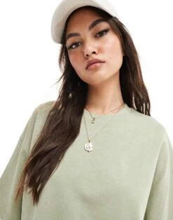 Bershka Boxy Fit Oversized Tee In Khaki For Women -Chic Maze Sales 208289564 4