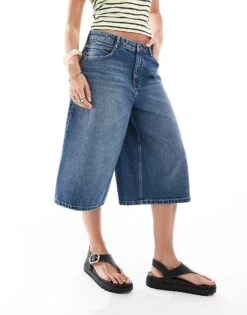 Bershka Baggy Denim Jorts In Washed Blue For Women