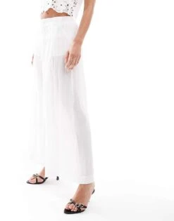 Bershka Wide Leg Linen Trousers In White For Women -Chic Maze Sales 208319412 4